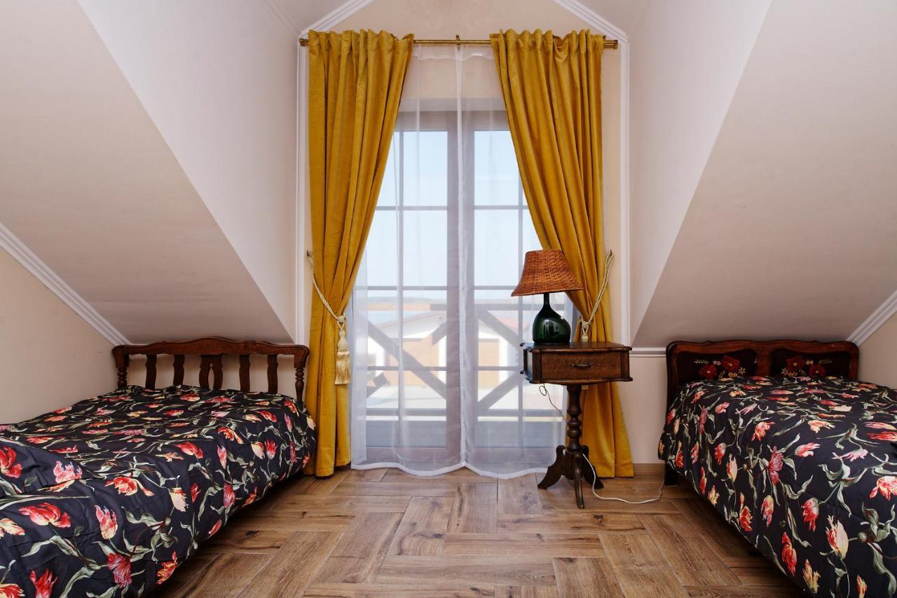 Czapla Stare Sady Bed & Breakfast Mikołajki Bagian luar foto